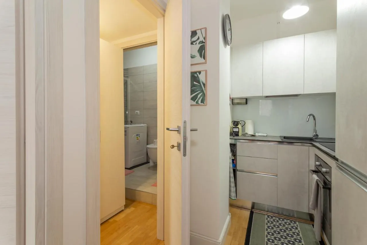 Comodo Appartamento Vicino A Stazione Centrale - Brianza Master Guest Milan Apartment